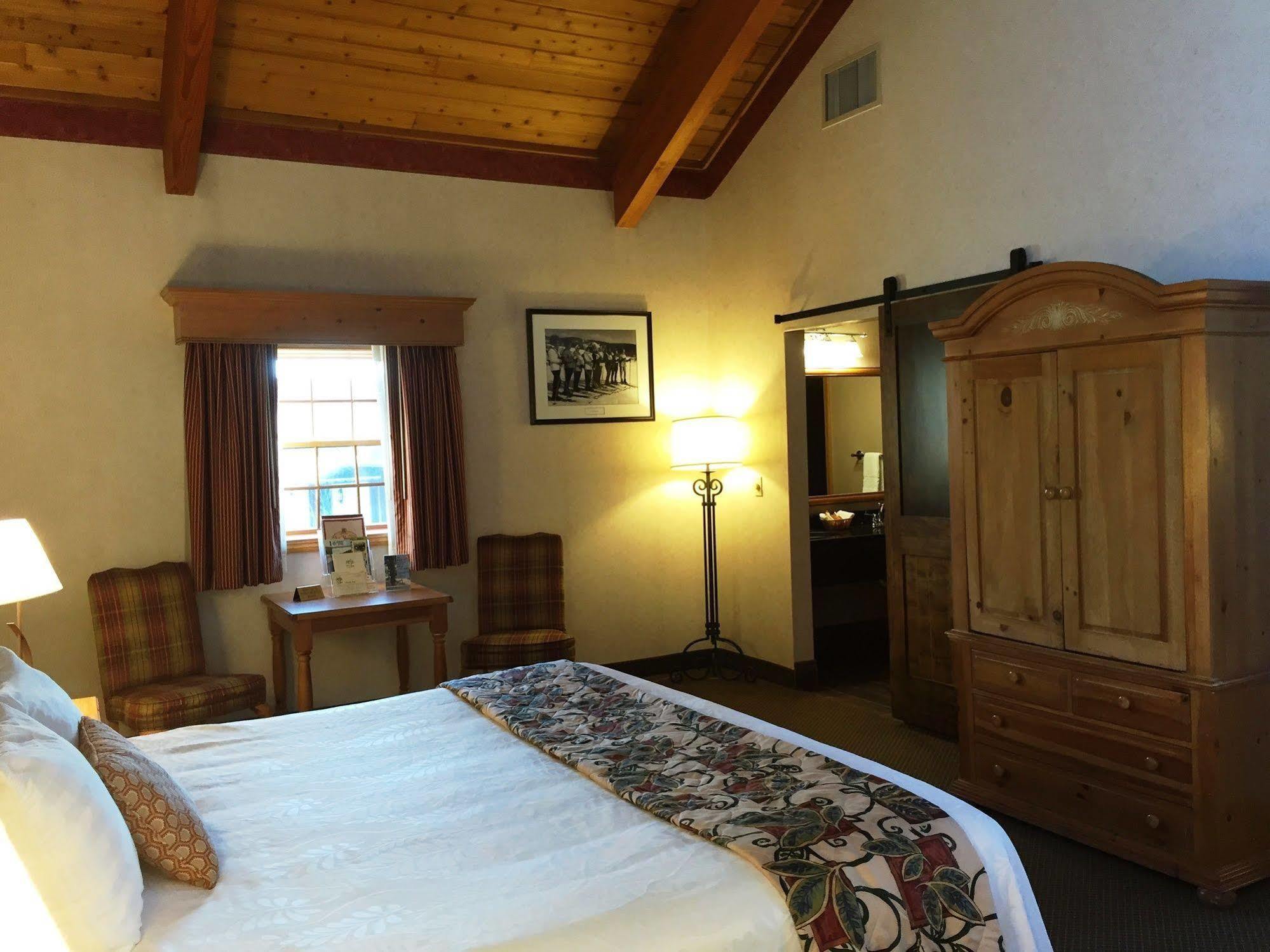 The Inn At Holiday Valley エリコットビル エクステリア 写真
